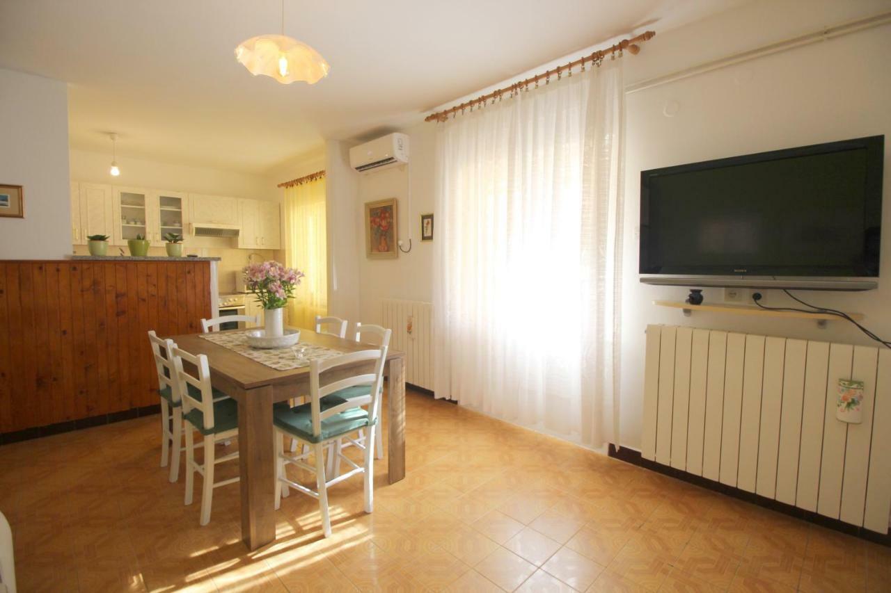 Apartment Agnese Rovinj Bagian luar foto